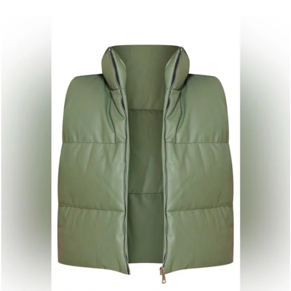 Pretty Little Thing Olive Green Faux Leather Drop Hem  Gilet Puffer Vest. XS NWT